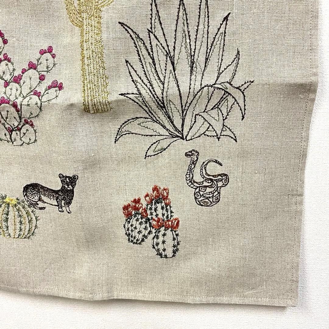 Coral&Tusk クッションカバー/Saguaro Desert Field