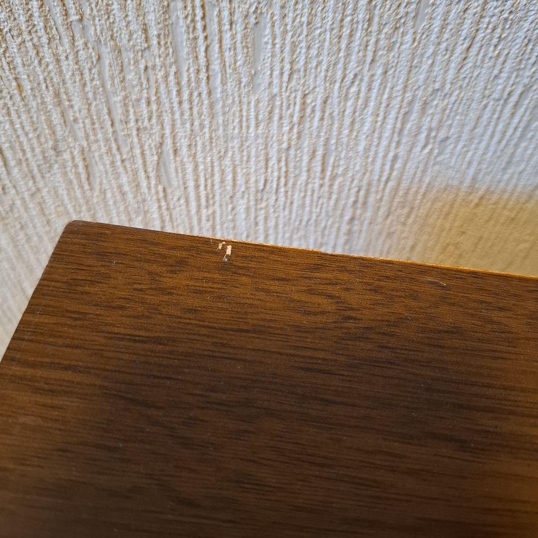 スリム木製ラック ブラウン 4棚 ２扉　仕切り板6枚　隙間収納