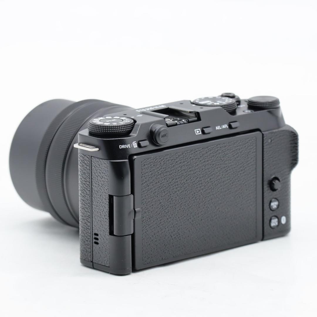 FUJIFILM X-M5 レンズキット XF15-45mm ブラック