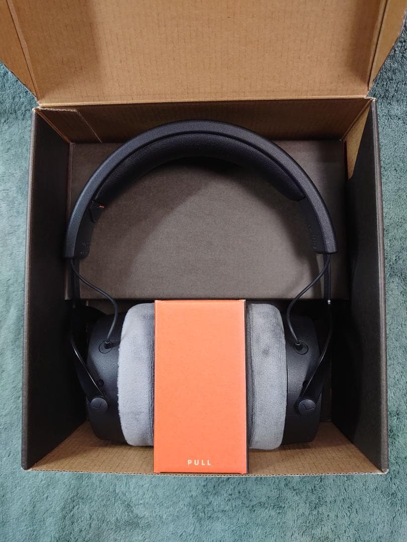 beyerdynamic DT 700 PRO X（交換用純正イヤーパッド付き）