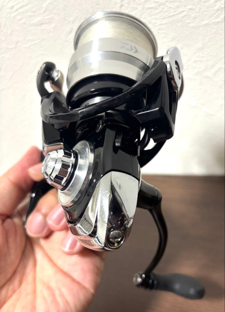 ダイワ(DAIWA) スピニングリール 19 レグザ LT3000