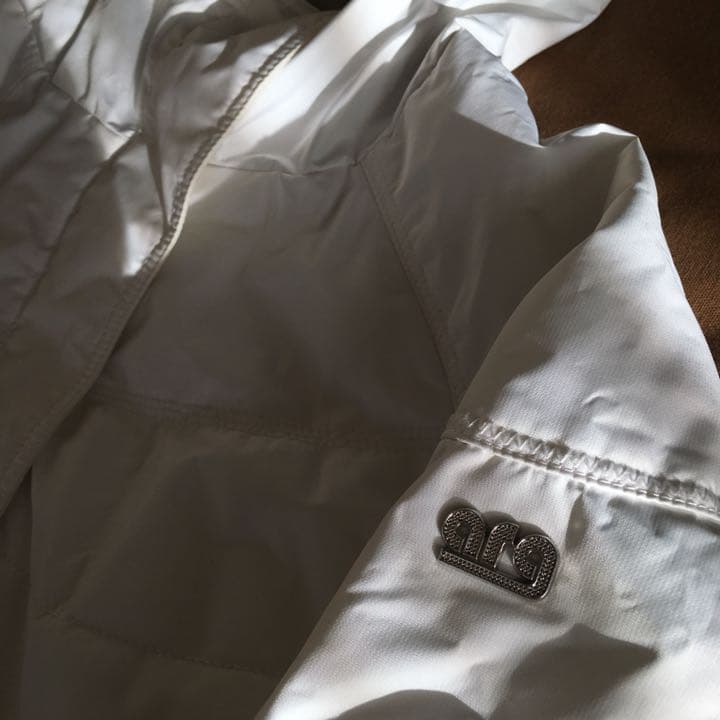 ARG スノボウェア ホワイト 白 Mサイズ キルト 高機能 暖かい ジャケット