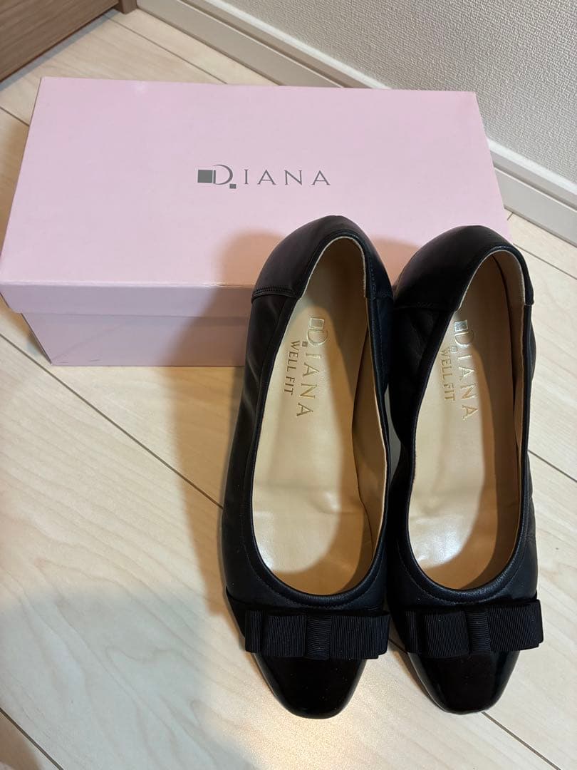 美*子様 DIANA ダイアナ　ブラック フラットシューズ リボン付き　24cm