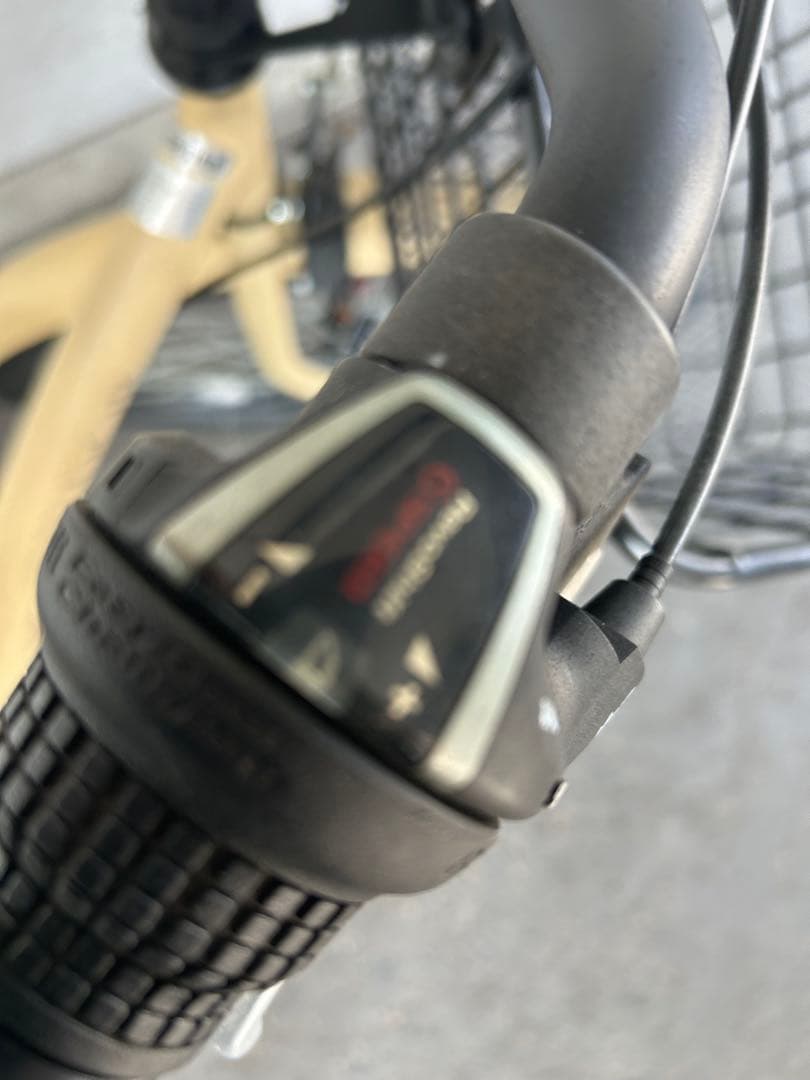 太くて大きい４５Ｃタイヤ　６段変速名古屋市近郊手渡のみ名古屋市中村北区配送無料