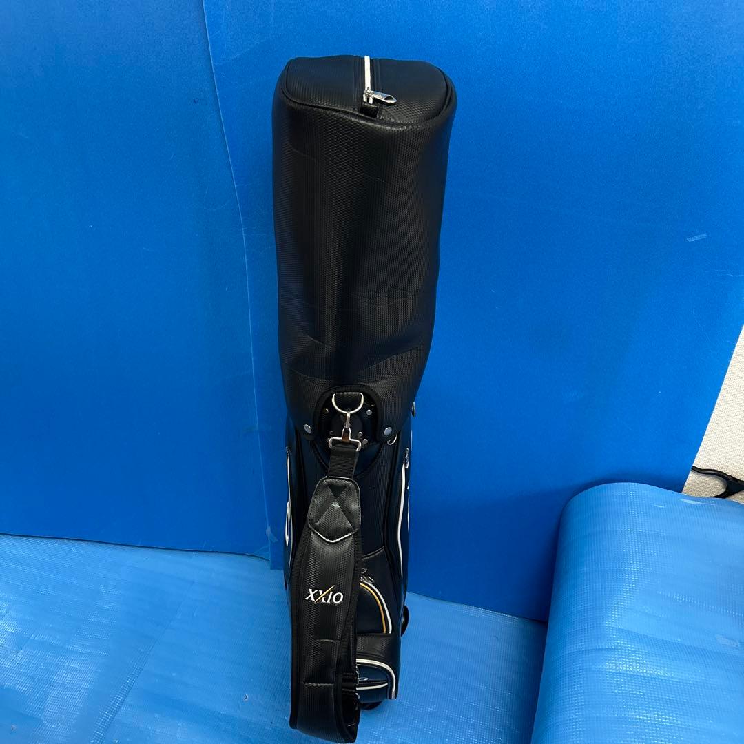 XXIO ブラック キャディバッグ
