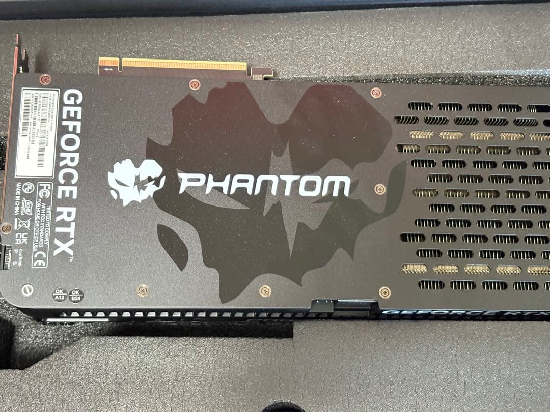 GEFORCE RTX5090 バルク品　ほぼ新品