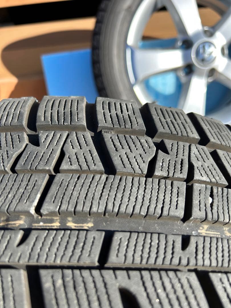 VW純正　16インチホイール　スタッドレスタイヤ4本セット　ゴルフ7や6などに！