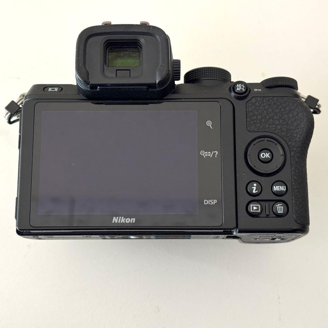 Nikon Z 50 ダブルズームレンズキット ミラーレス一眼カメラ