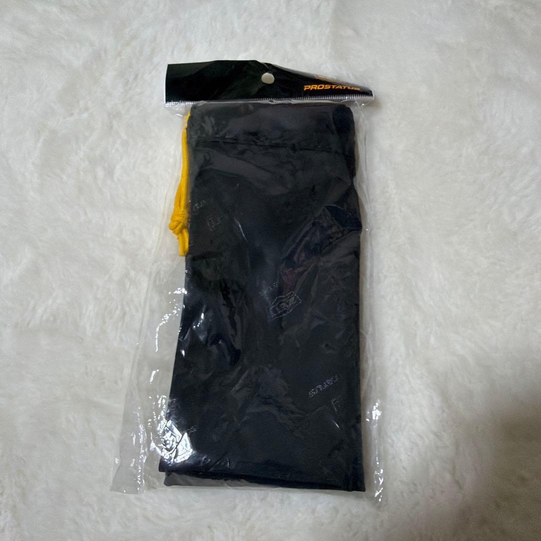 ゼット　プロステイタス軟式　内野手用　今宮モデル　湯もみ型付け済　新品