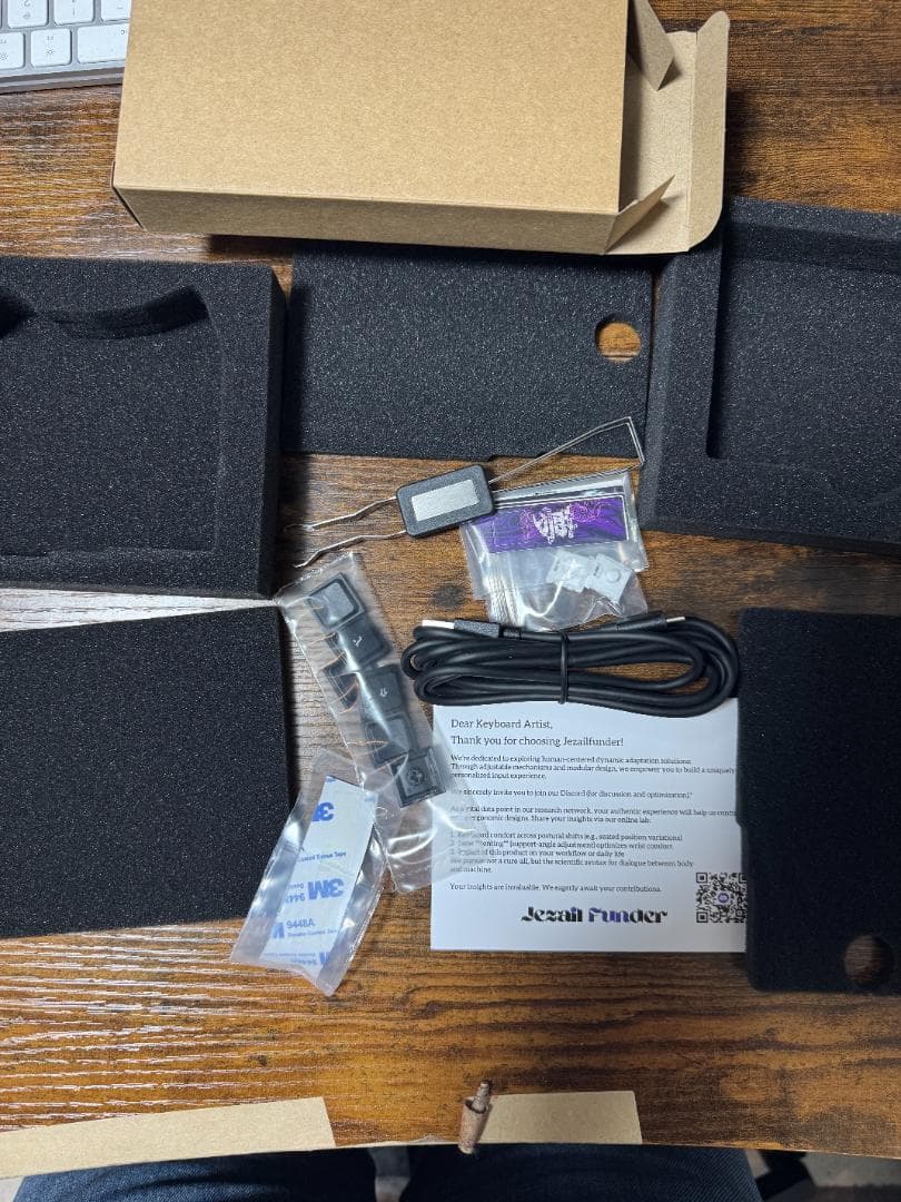 Cornix LP ブラック JezailFunder 分割キーボード