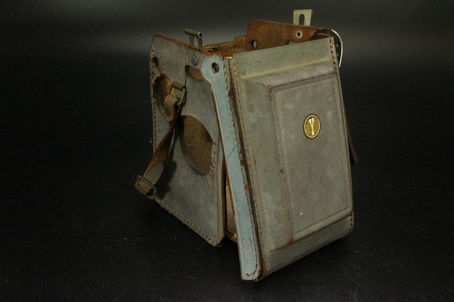 Yashica-A 二眼レフカメラ 昭和レトロ【ジャンク品】(メ1004)