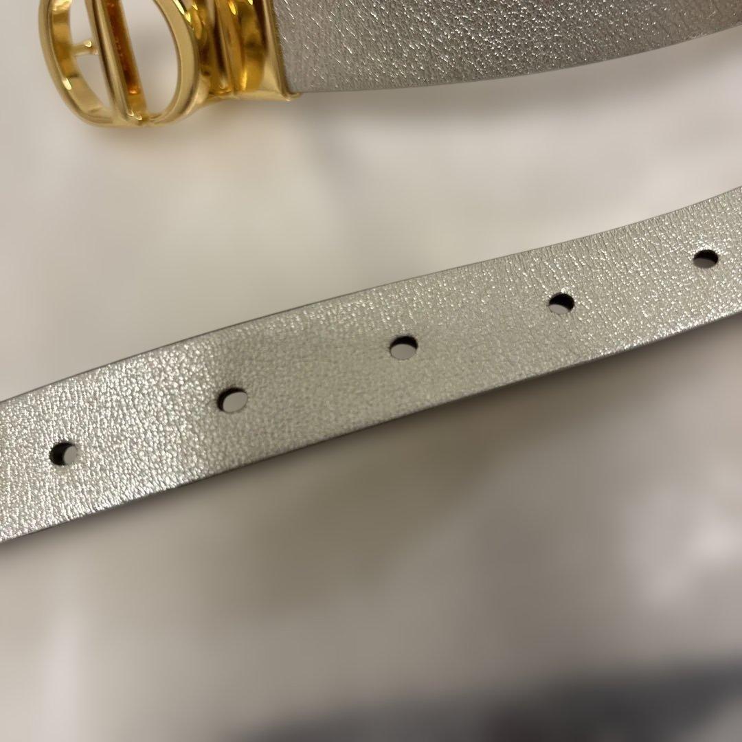 DIORリバーシブルベルト