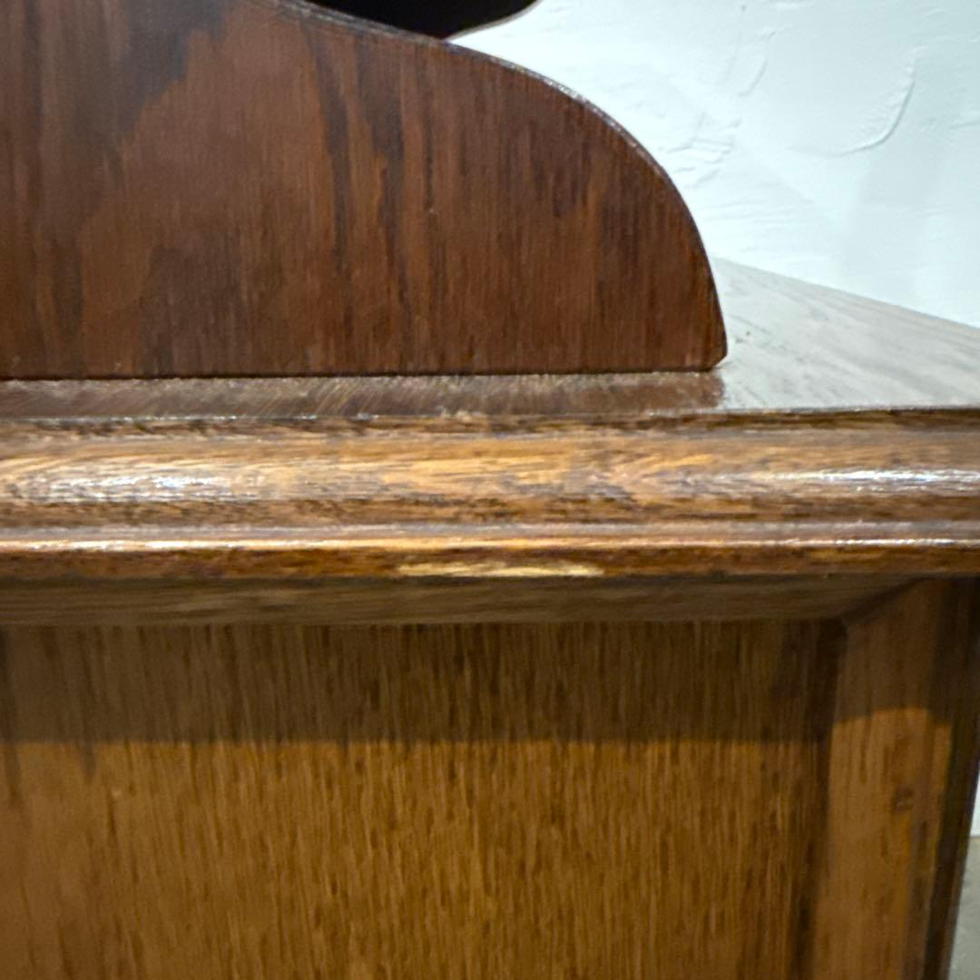 ビンテージ　木製サイドテーブル　3段チェスト　ベッドサイドテーブル