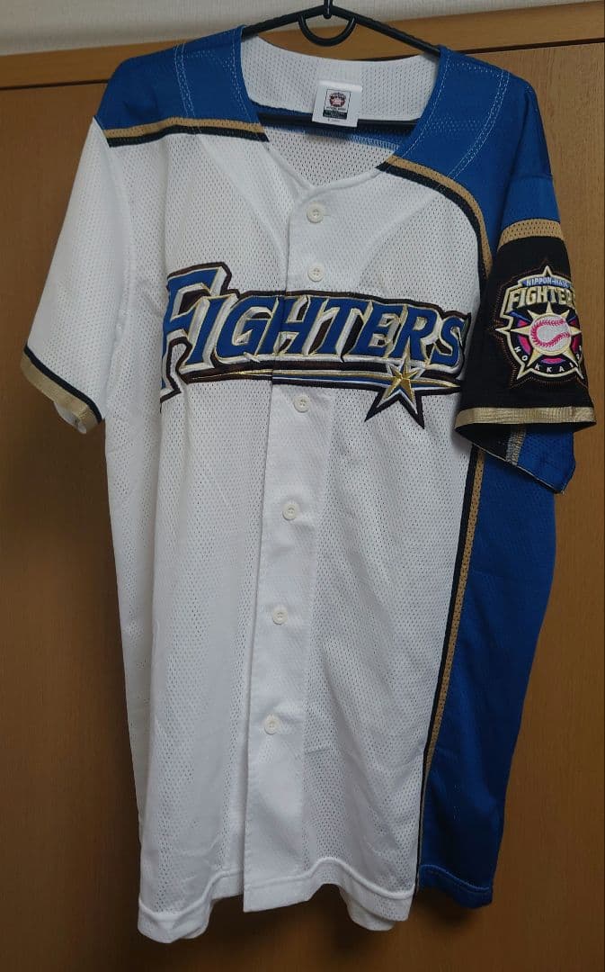 【セール中！】北海道日本ハムファイターズ 西川遥輝 ユニフォーム Lサイズ