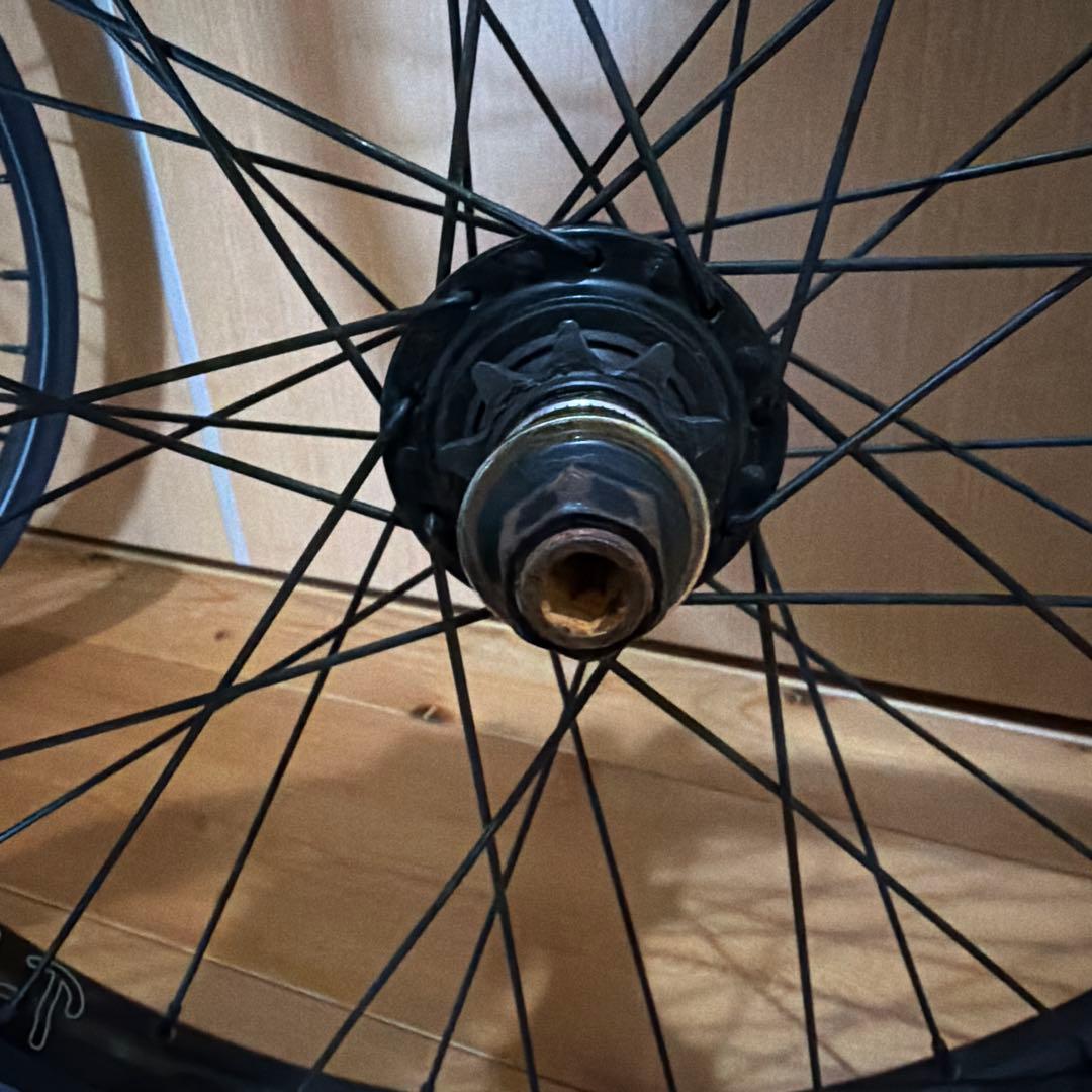 まんま　cult カルト　BMX ホイール　前後セット