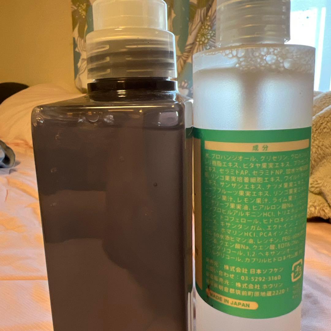 emito Body Juicy  Serum & ボディミスト