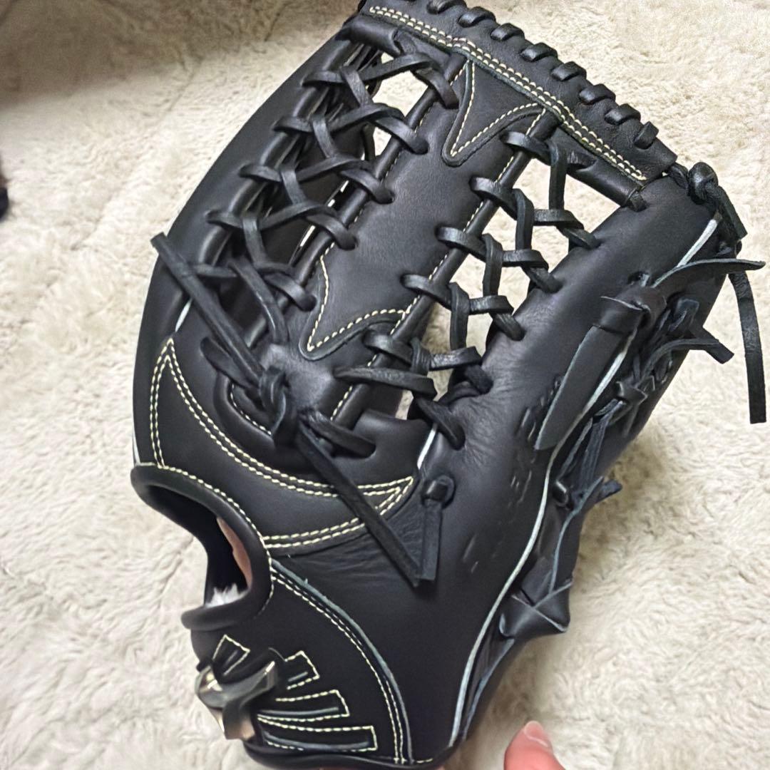 キャット様優先定価2.5万 値下げ⭕️ Mizuno Global Elite