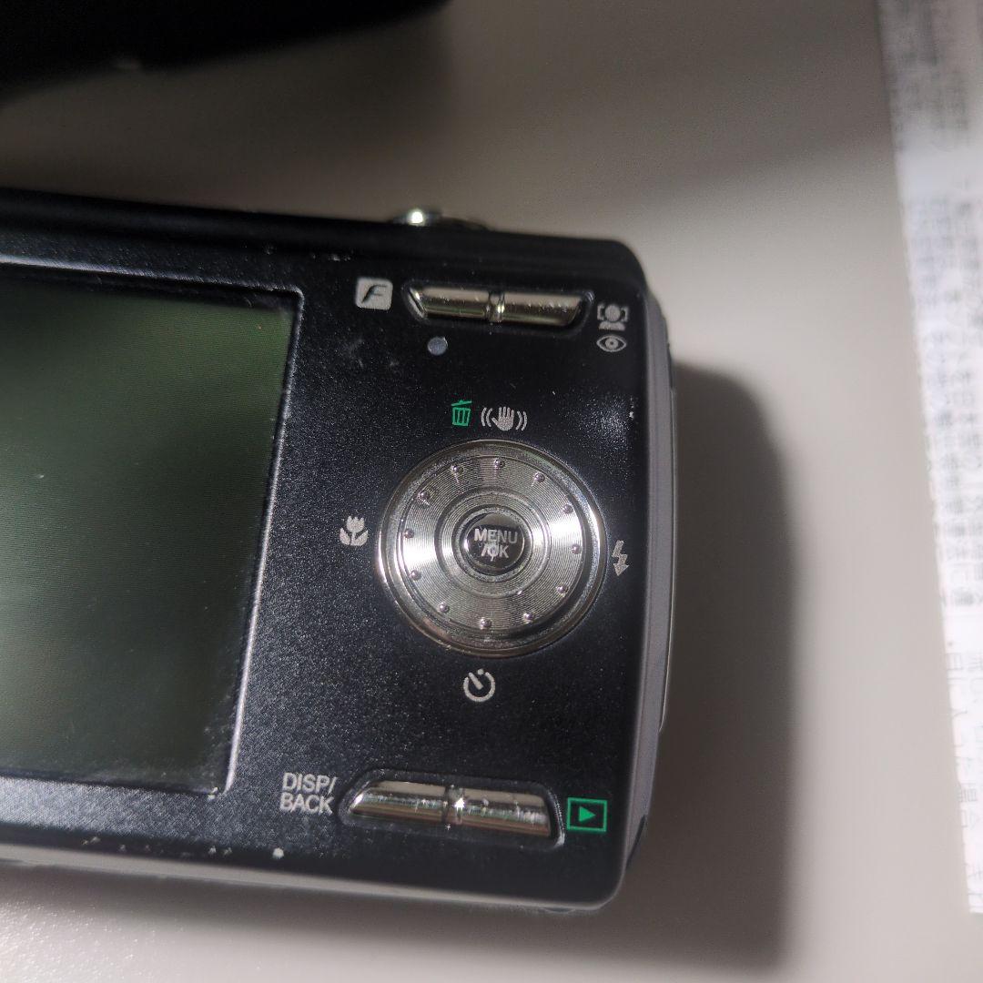 FUJIFILM FINEPIX　 F100fd コンパクトデジタルカメラ