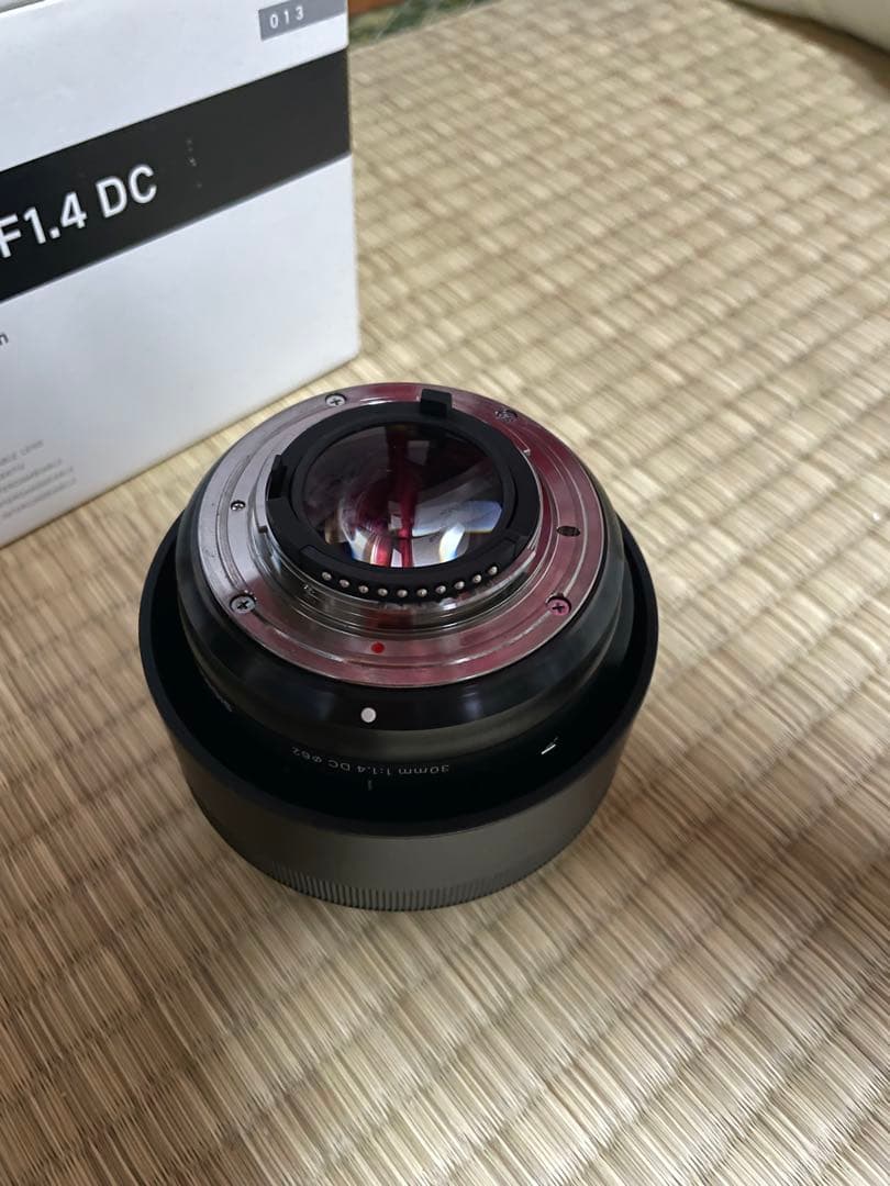 SIGMA 30mm Art F1.4 DC レンズプロテクター付属