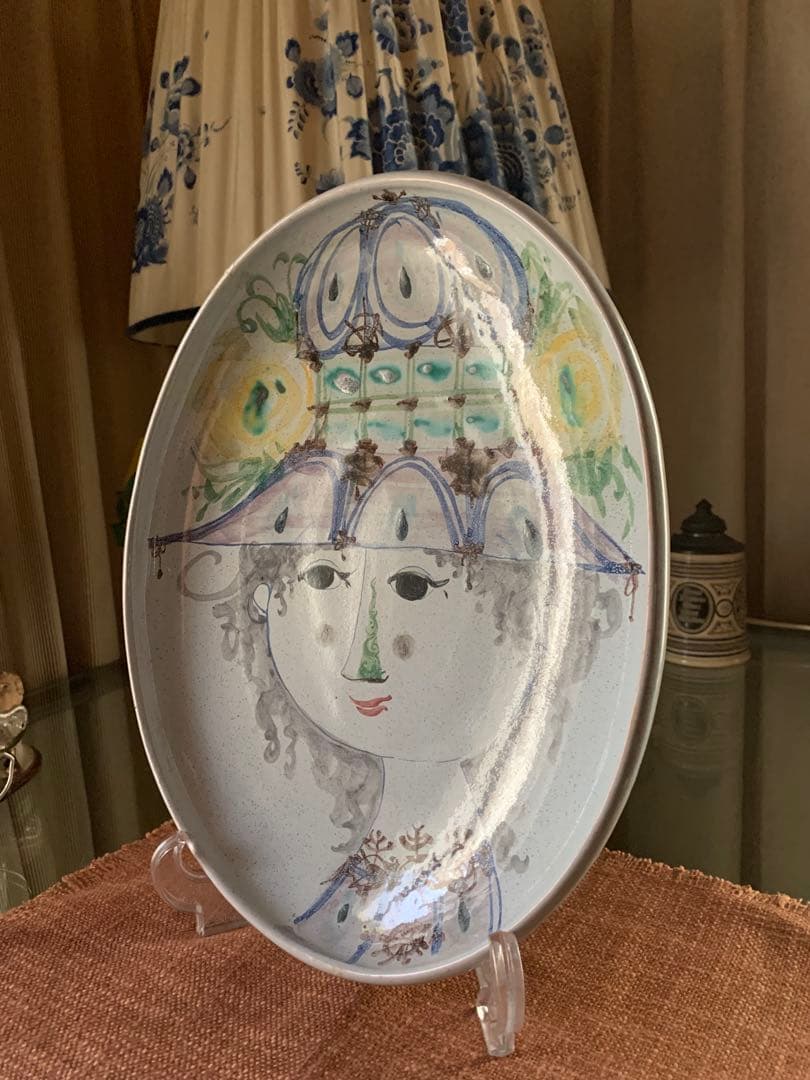 ビヨンヴィンブラッド　大型レアなスタジオ作品可愛い少女絵皿1955年初期作品！