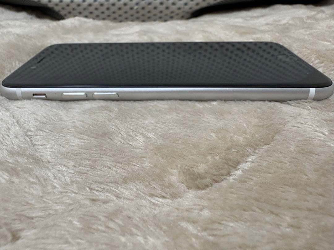 スマートフォン本体 iPhoneSE