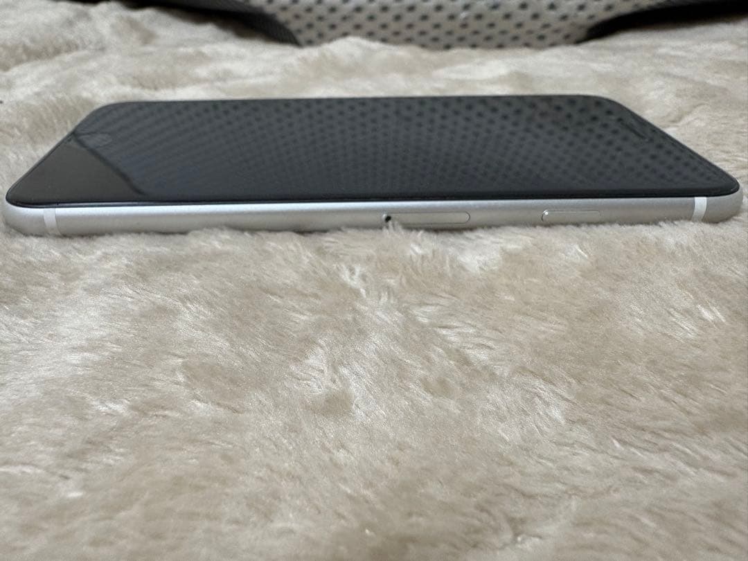 スマートフォン本体 iPhoneSE