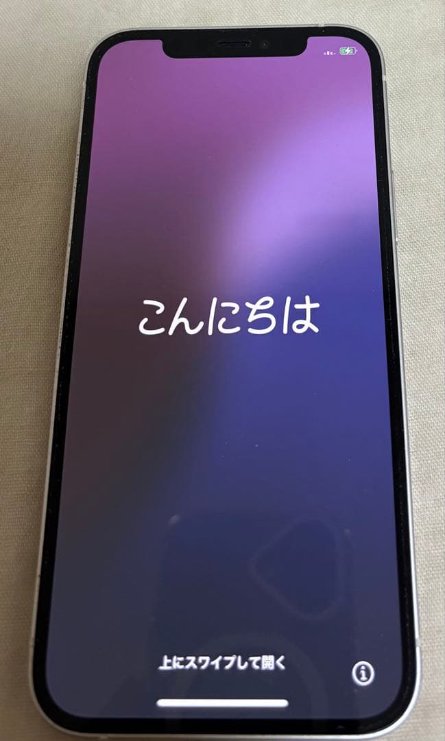 Apple iphone12 ホワイト　本体