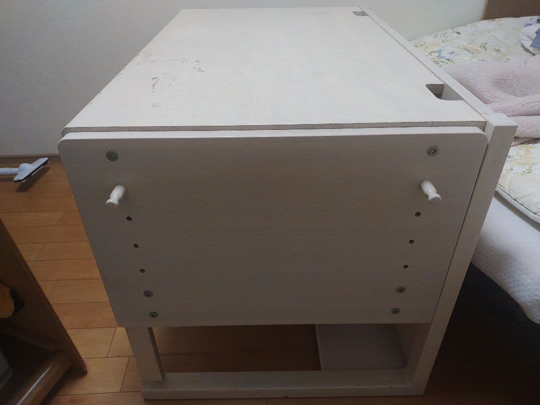 さこ　【カリモク × Benesse】 学びのデスク