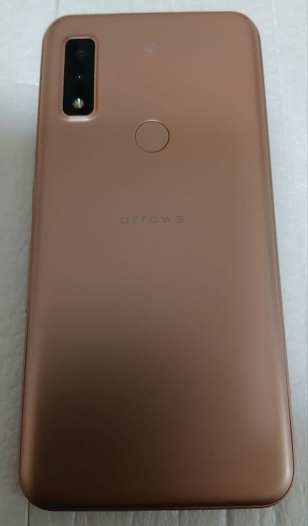 【美品 SIMフリー】arrows We