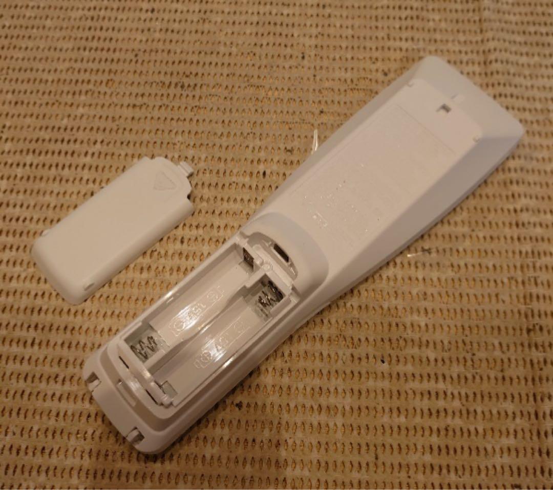 新品未使用FUJITSU 富士通 エアコン用リモコン AR-FDA3J