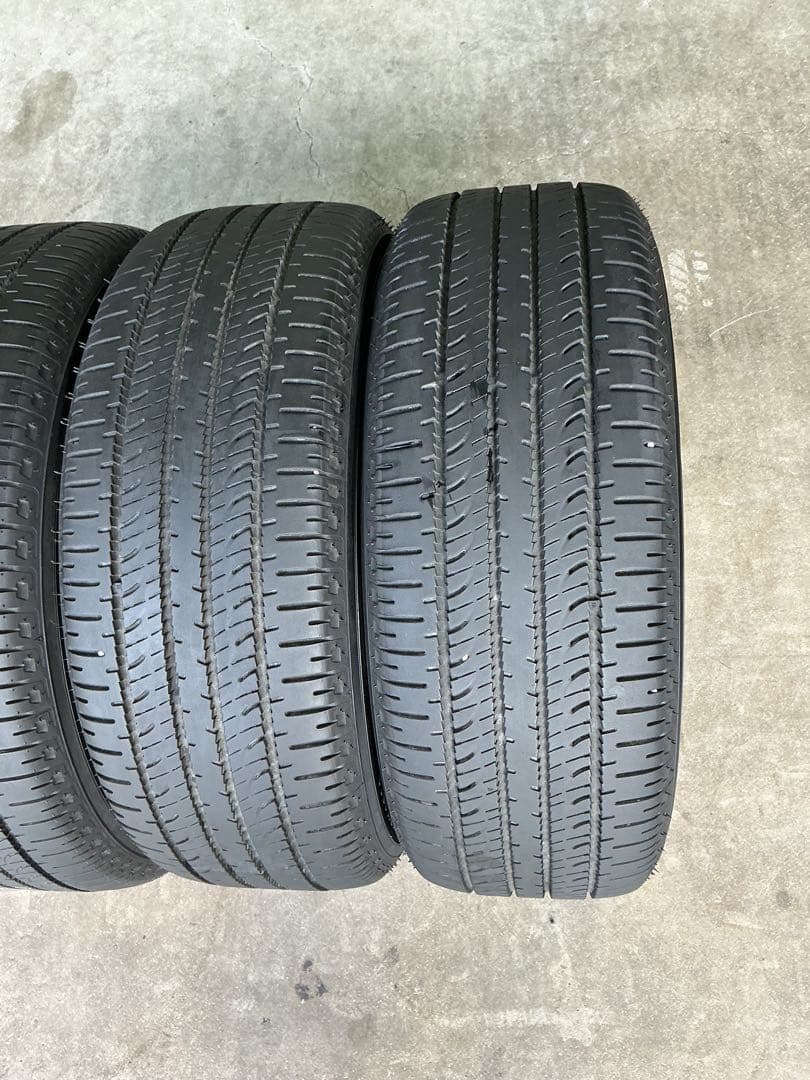 デリカD5 純正 シャモニー 限定ブラックホイール 純正ナット付属