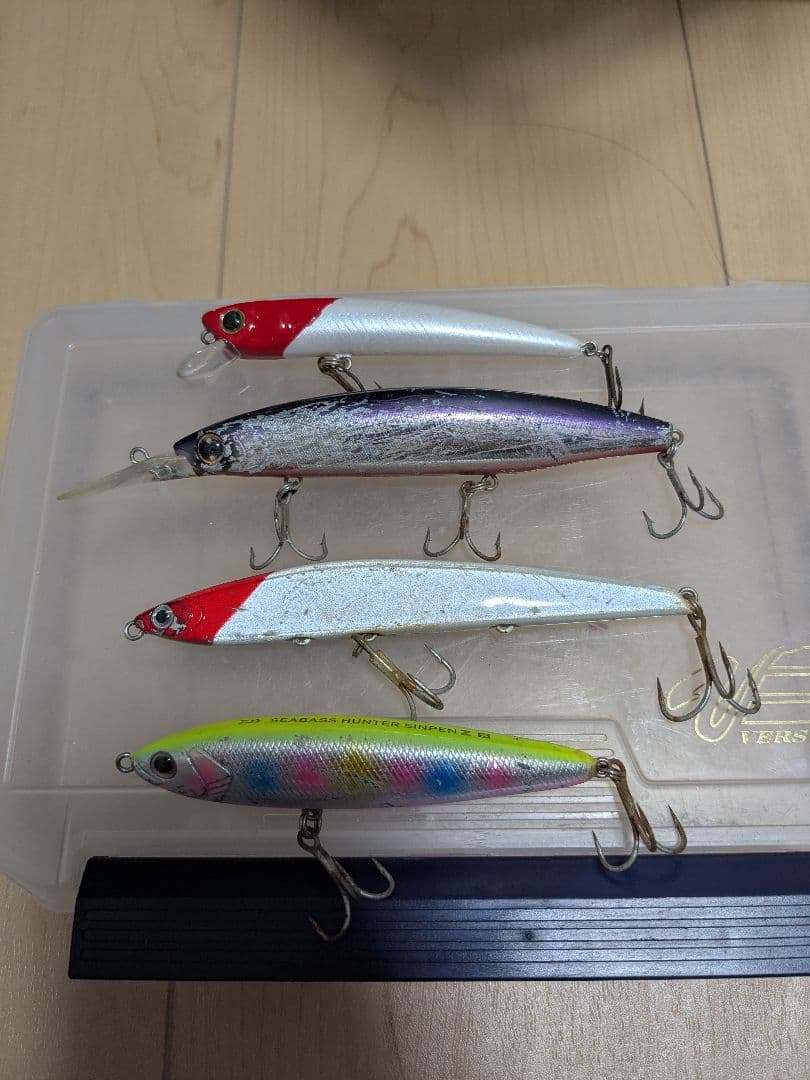 シーバスルアー 17個セット クリアケース付き