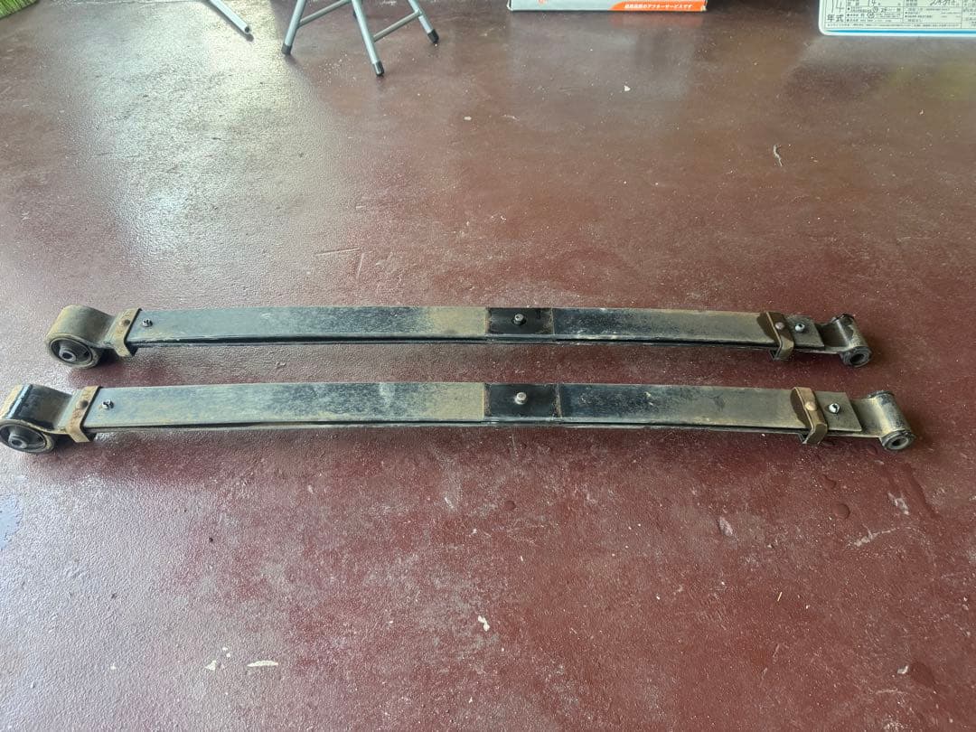 バモス　ABA-HM1サスペンションアーム 板バネ　ダウンサス