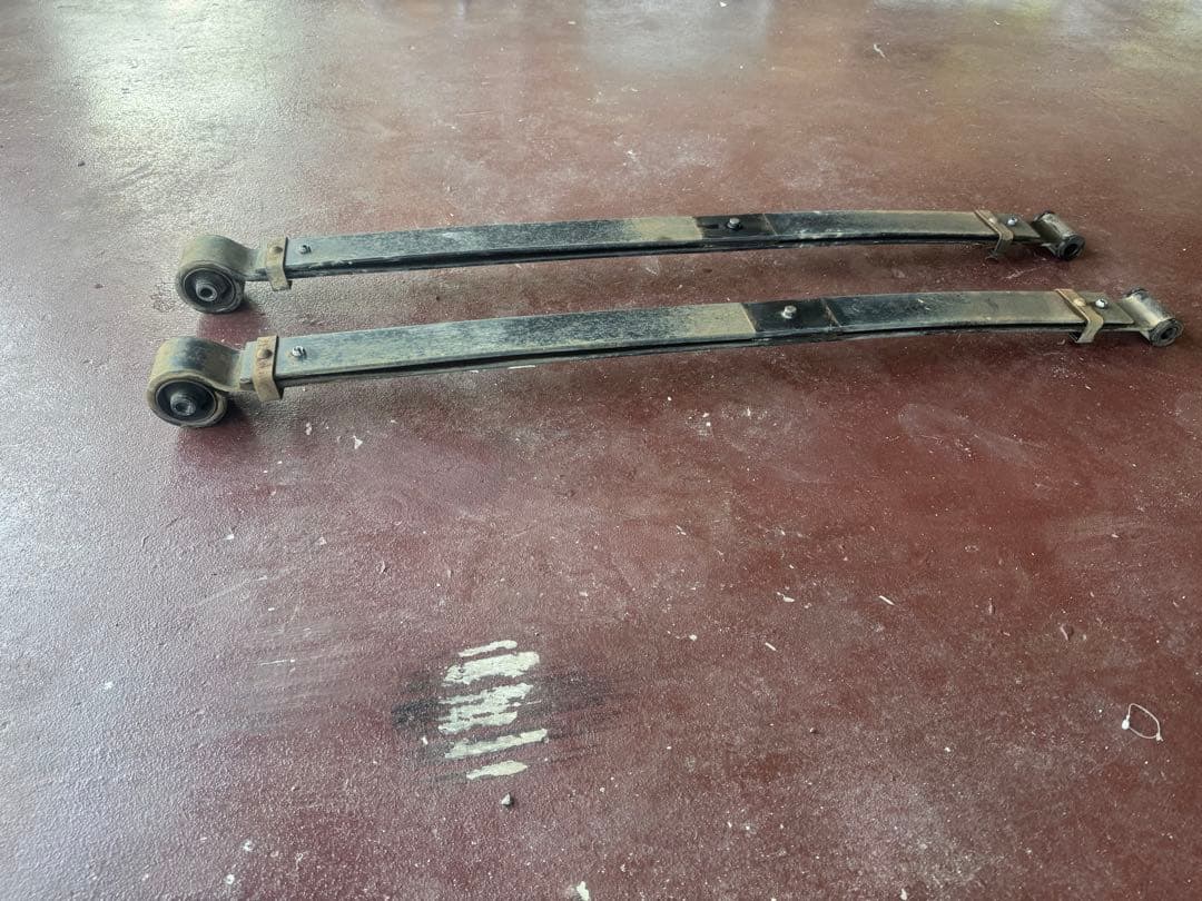 バモス　ABA-HM1サスペンションアーム 板バネ　ダウンサス