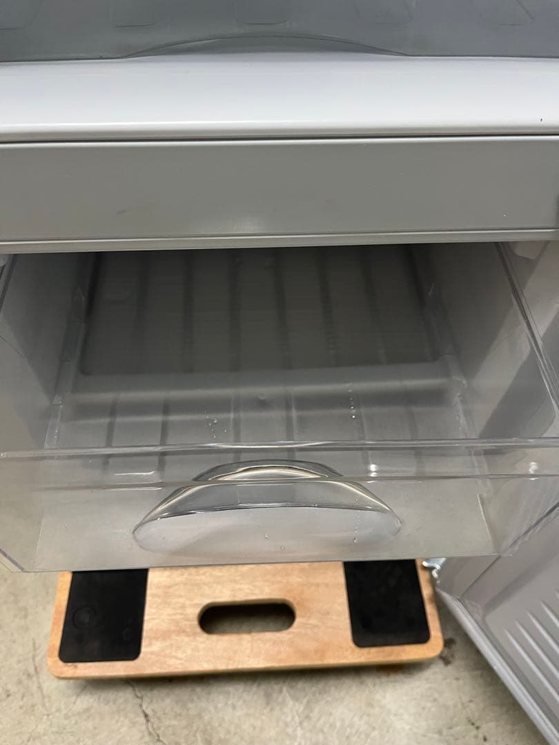 NITORI ニトリ　NTR-106WH 2022年製　T