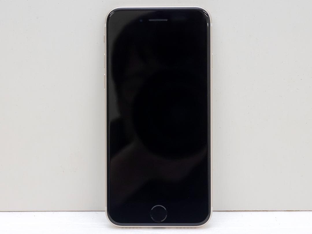 サ*ダ様 バッテリ100％ iPhone SE3 64GB MMYD3J/A ス