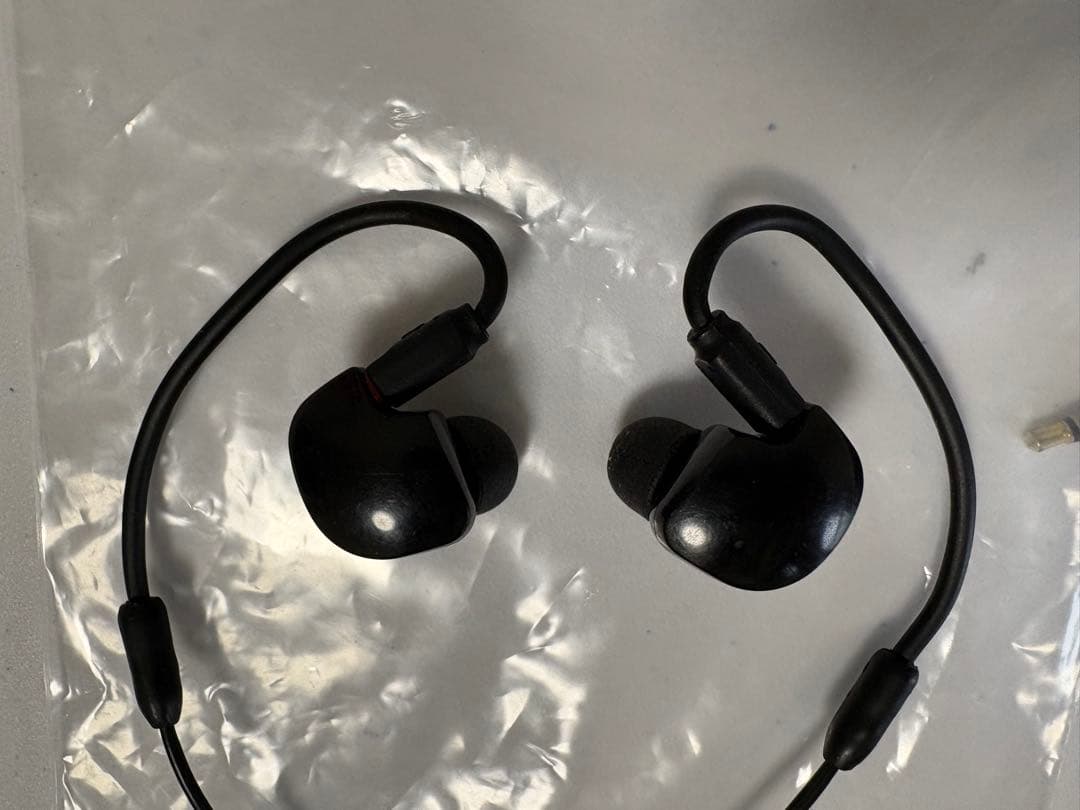 イヤホン audio-technica ATH-IM04