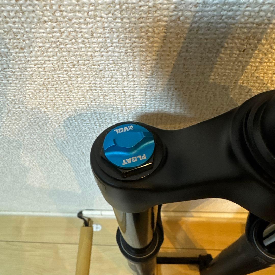 パーツ FOX 34 FLOAT PERFORMANCE ELITE FIT4