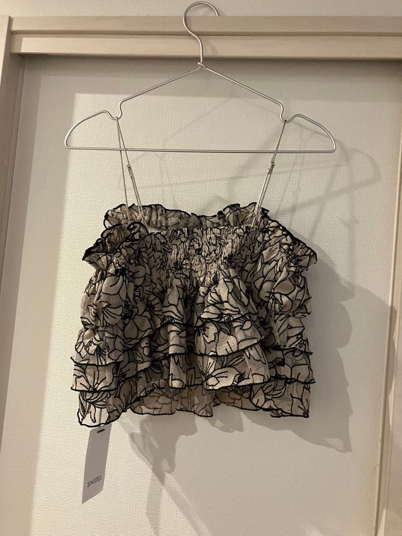 【未使用・タグあり】スナイデル　ショートチュールキャミソール