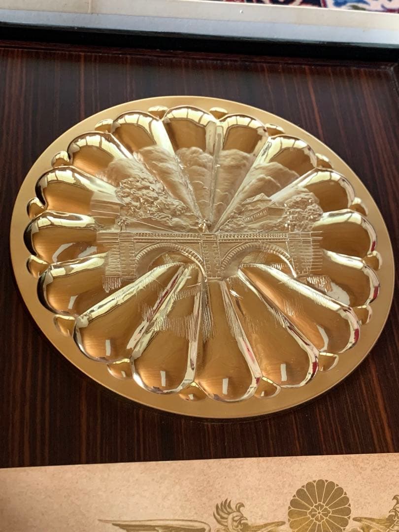 レア品/昭和天皇皇室金婚式記念碑/純銀/純金張り漆箱入/証明書付