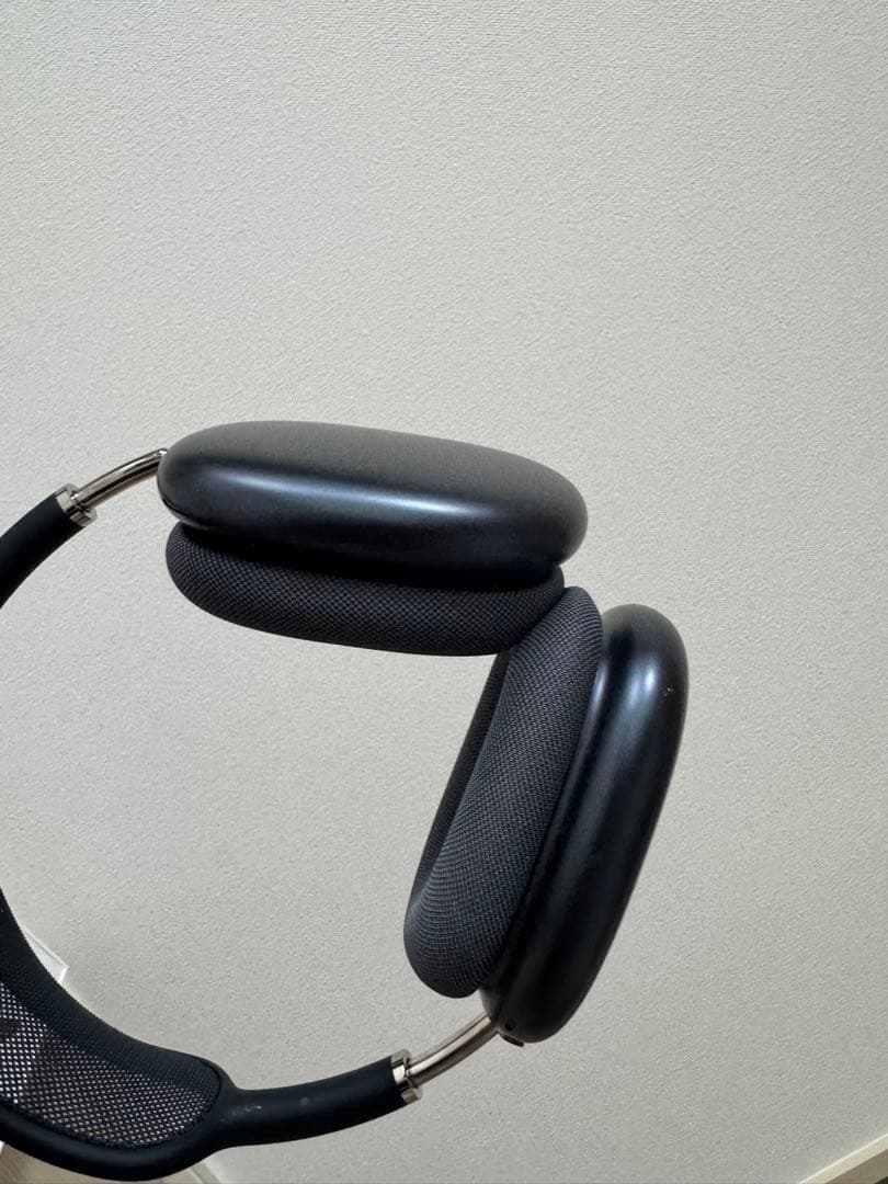 ヘッドホン AirPodsmax black