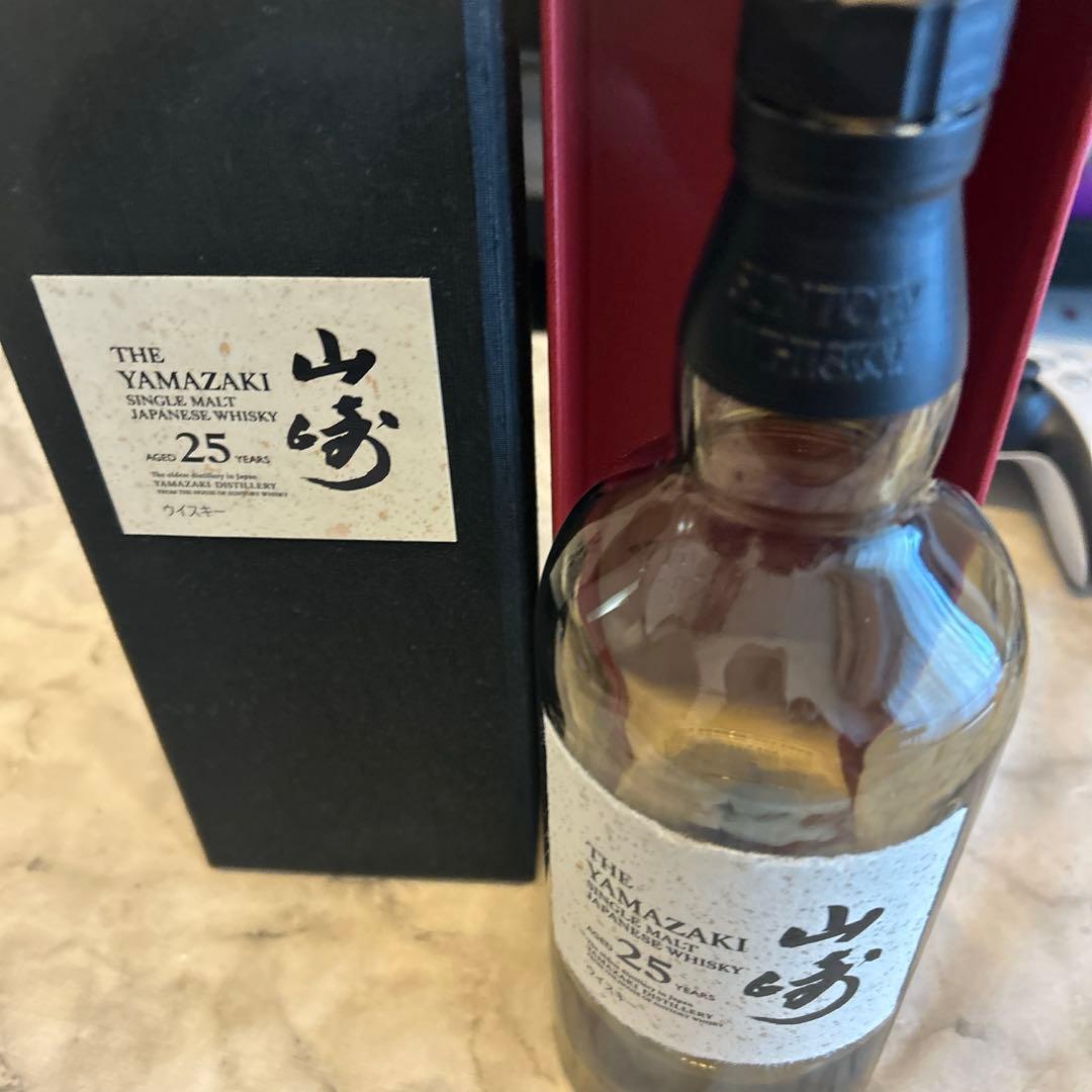 【空瓶・箱付き】サントリーシングルモルトウイスキー山崎25年