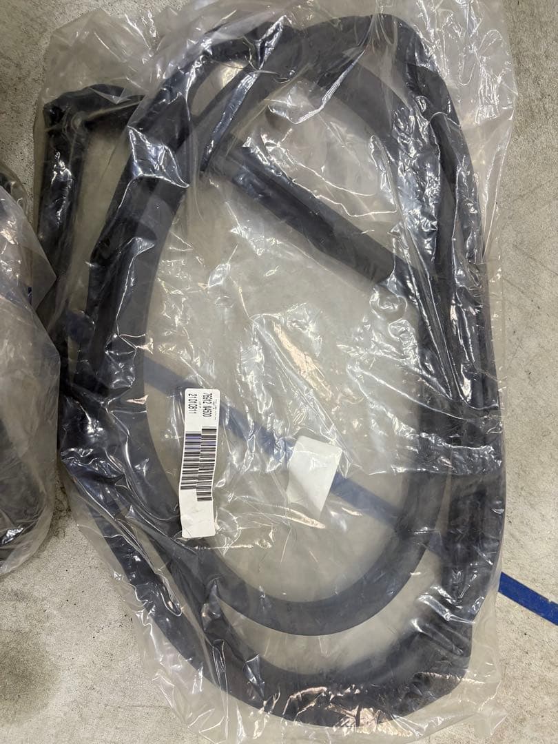 ローバーミニ　２０００年式　ブレーキホース　ベアリング　パーツ