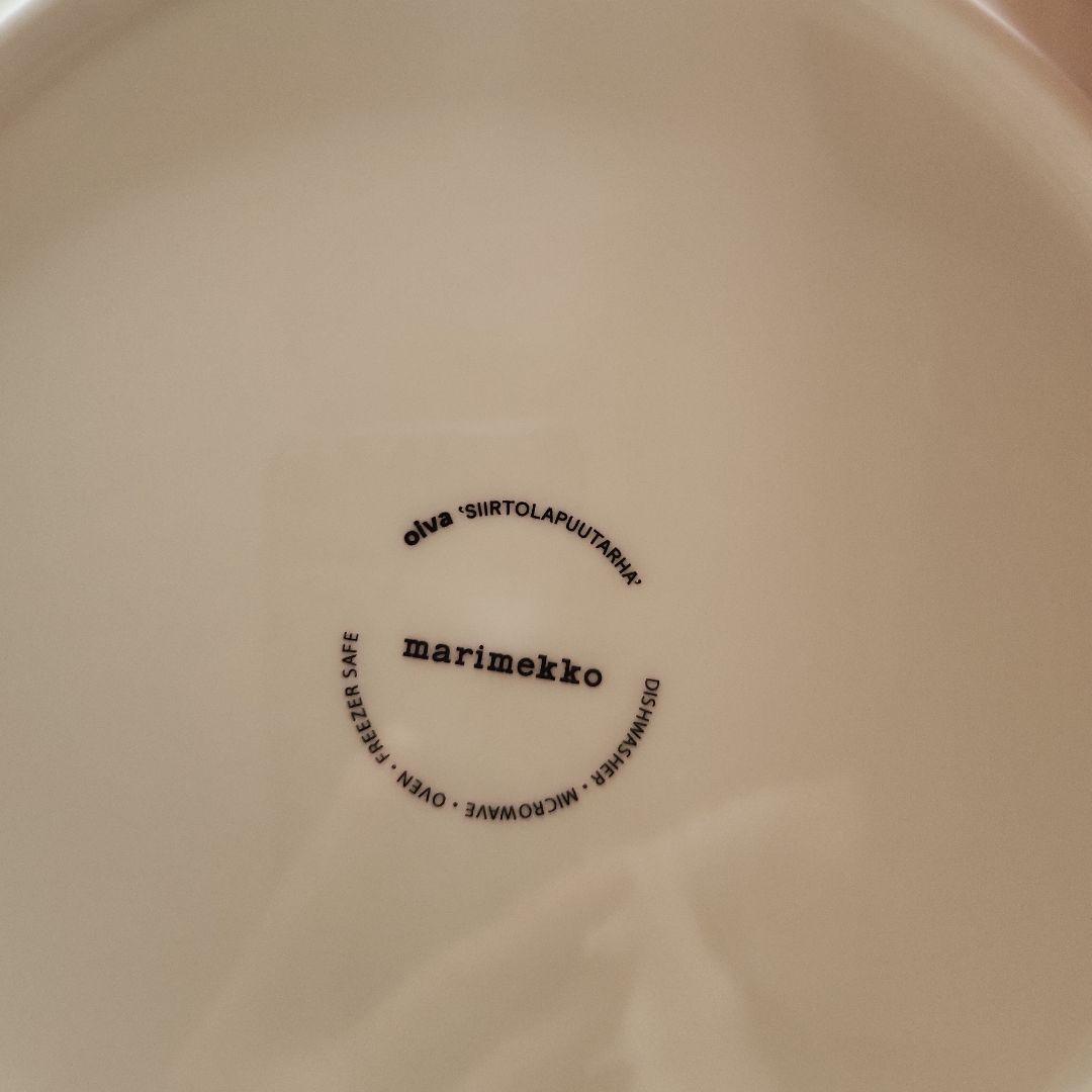 marimekko モダンデザイン皿 ４枚セット