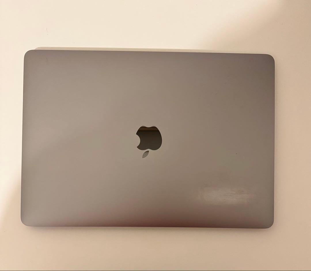 Macbook Pro 2019 13インチ 今年最新mac os