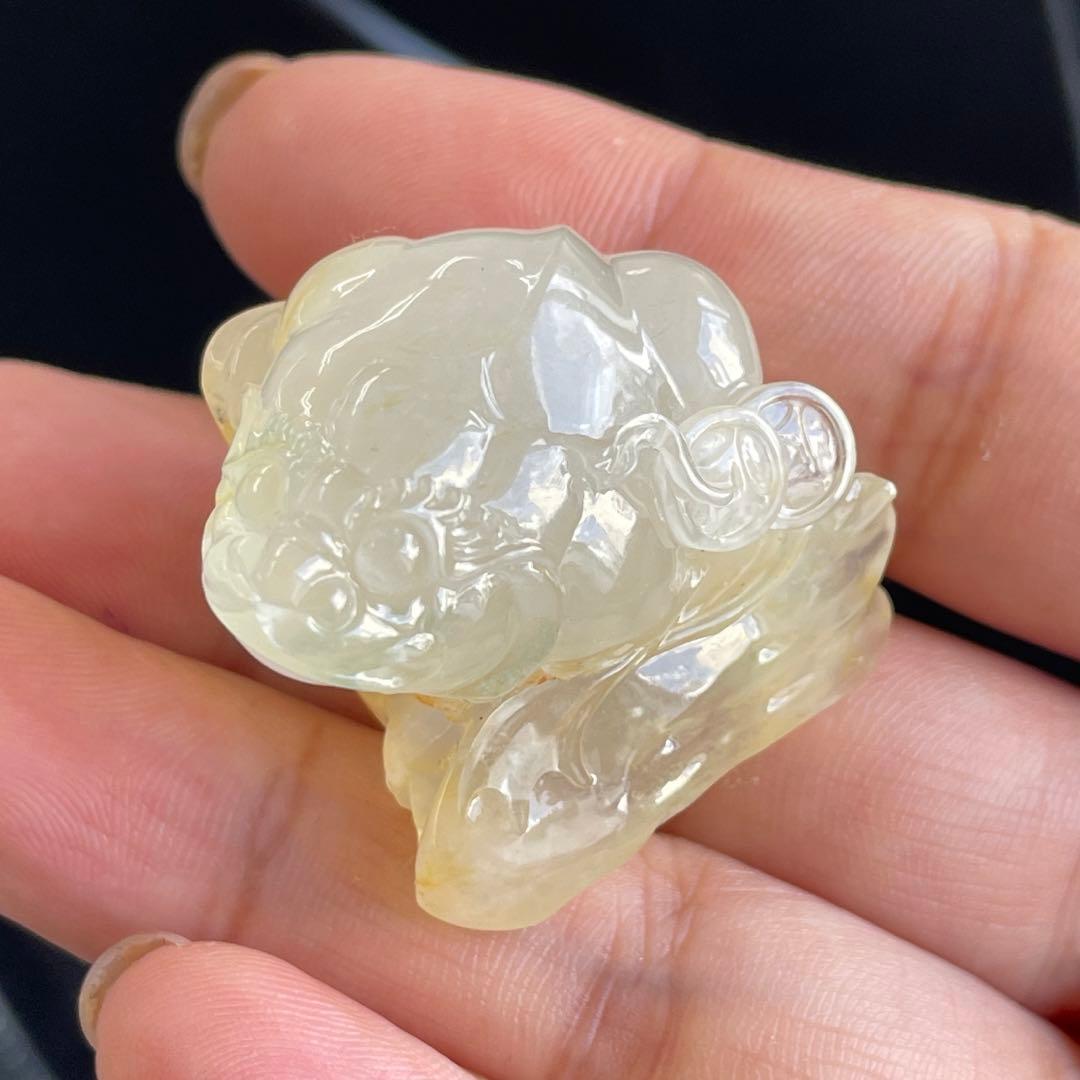 超レア 氷黄 ミャンマー産 天然ヒスイ 翡翠 金運財運 飾物 金運UP