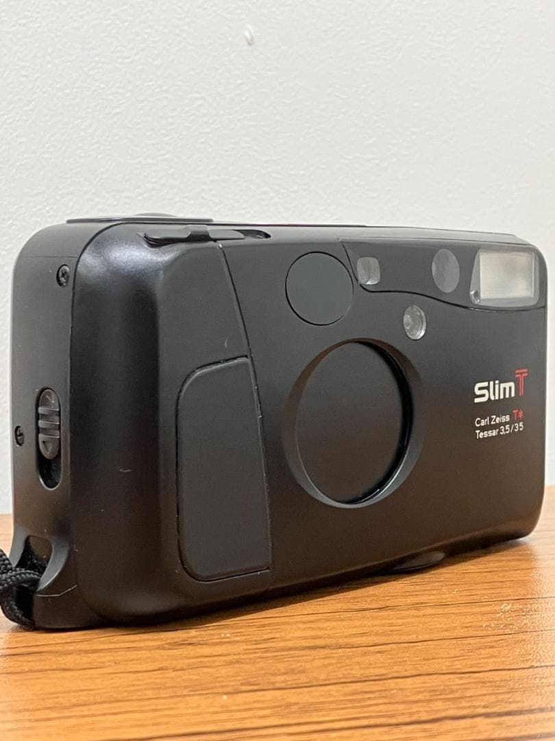 Kyocera Slim T 35mm フィルムカメラ　動作未確認