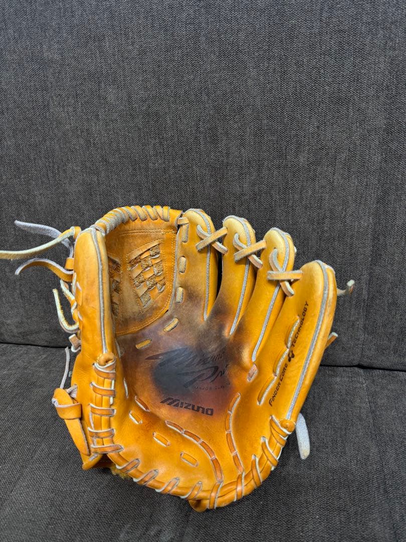 ミズノプロ硬式グローブ　内野手用