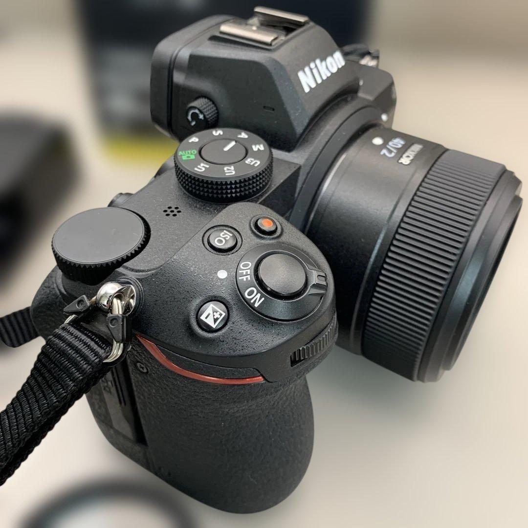 Nikon Z5 ボディNIKKOR Z40mm f/2他付属品