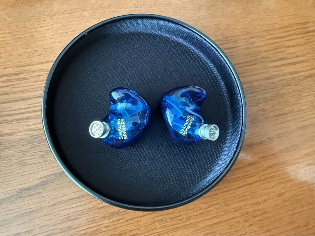 イヤホン SeeAudio Bravery AE Exclusive Edition